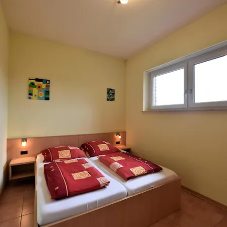 Spacious Home, Zierow, Cleaning Included Feriehus Zierow