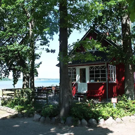 Feriehus Spacious Home, Zierow, Cleaning Included